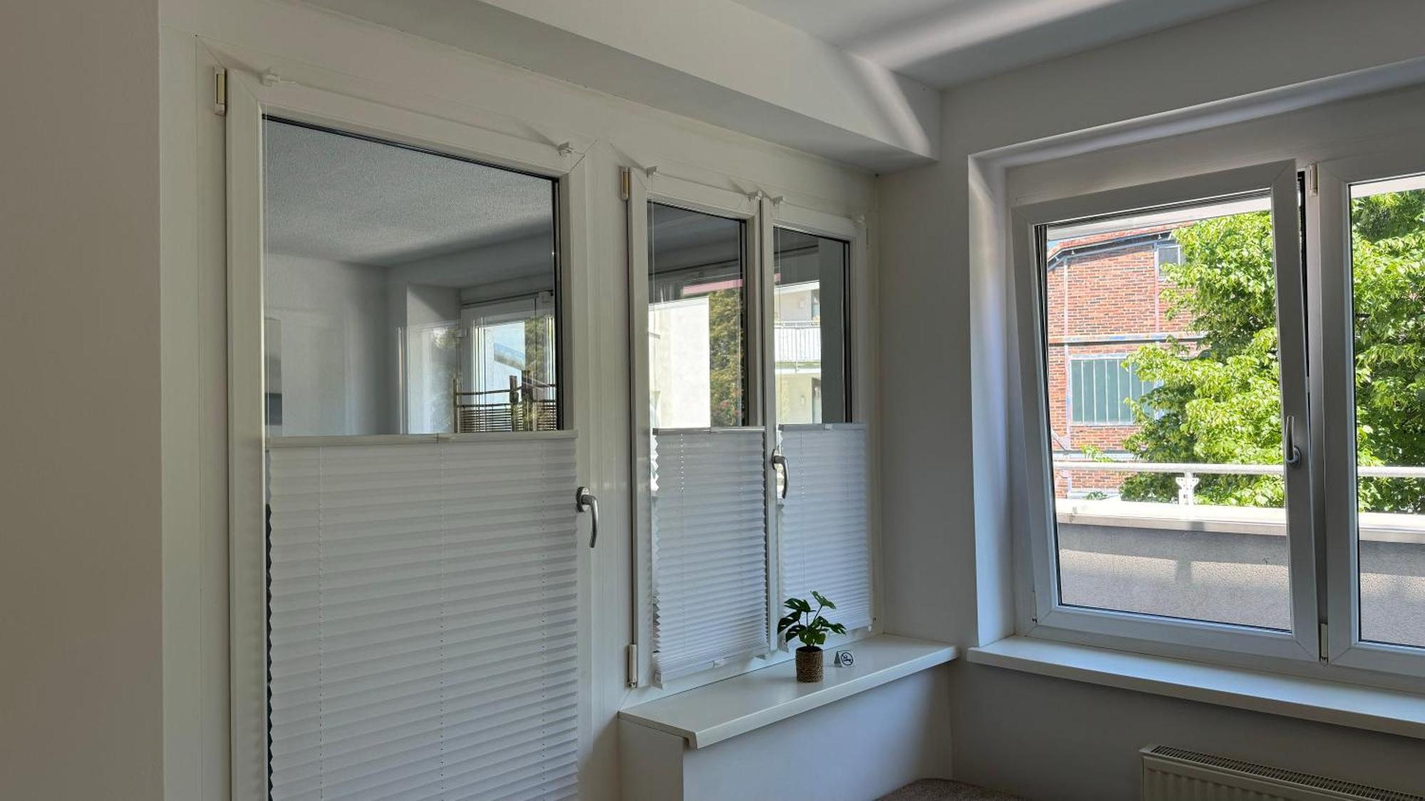 City Apartement Linz Fuer 5 Gaeste Mit Self-Checkin Und Kueche Bagian luar foto